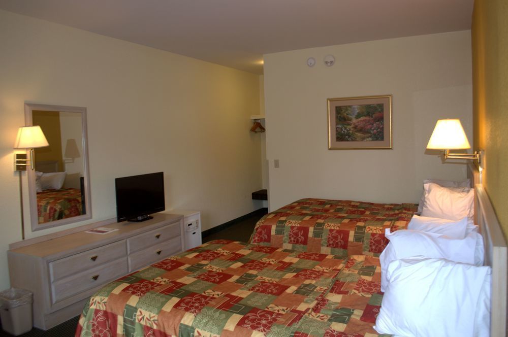 Budget Host Inn Sandusky Dış mekan fotoğraf