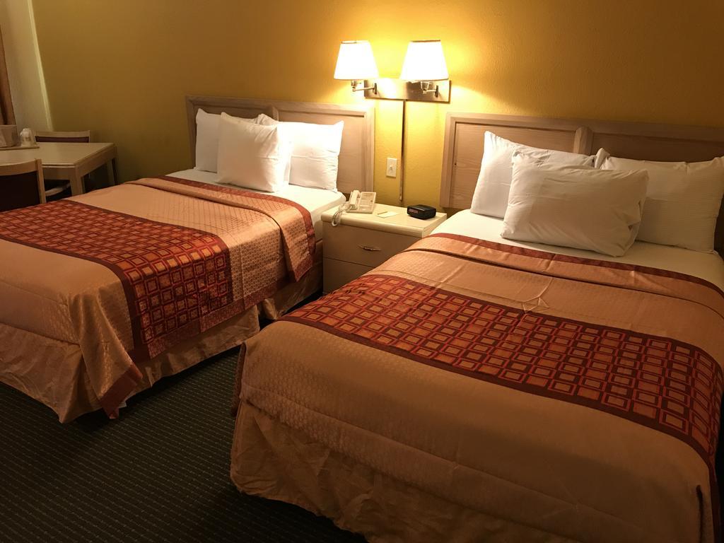 Budget Host Inn Sandusky Dış mekan fotoğraf
