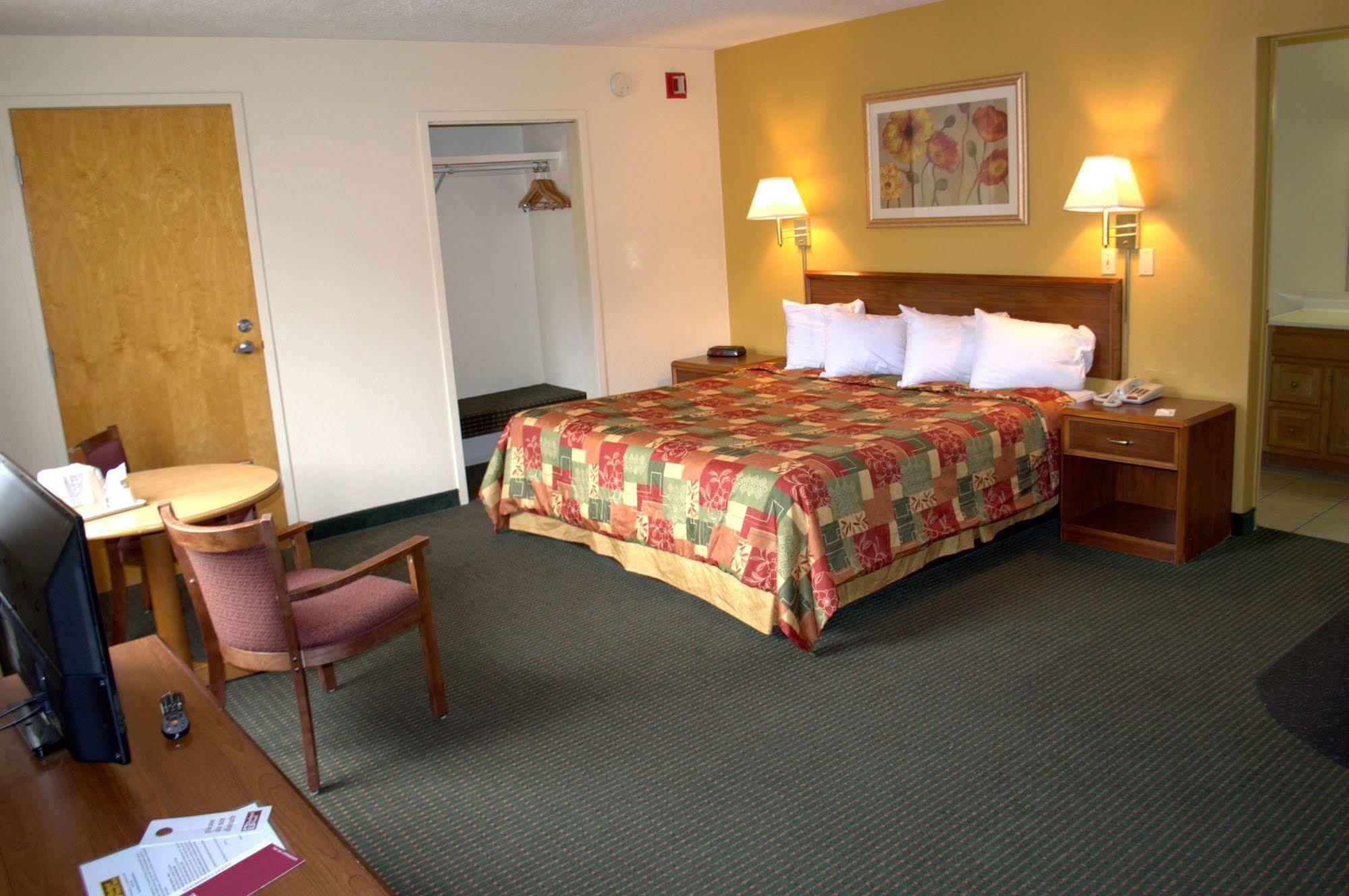 Budget Host Inn Sandusky Dış mekan fotoğraf