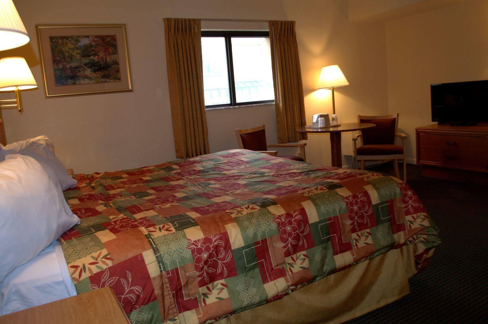 Budget Host Inn Sandusky Dış mekan fotoğraf
