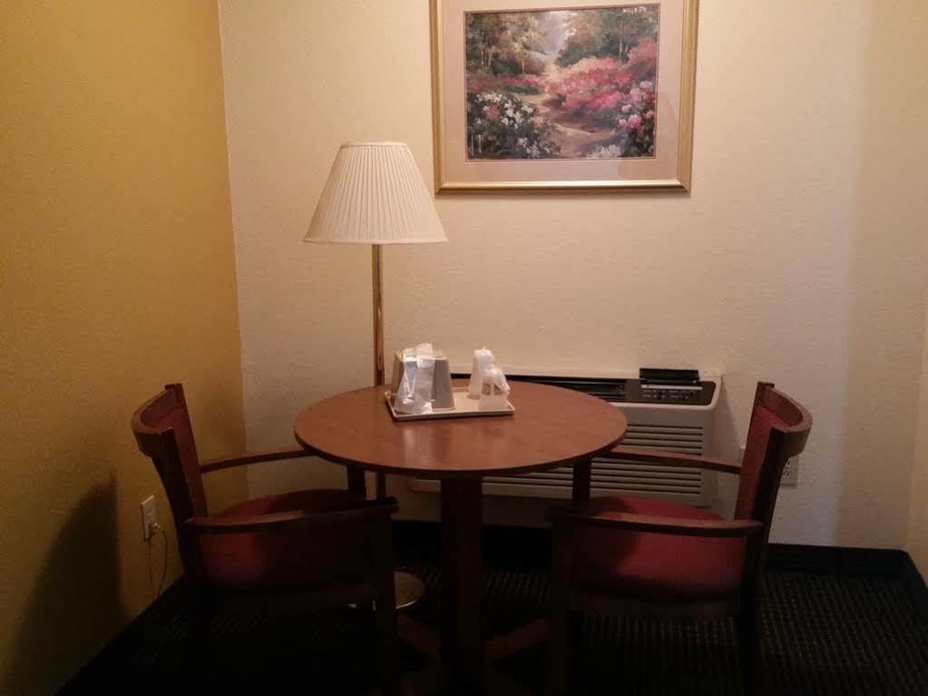 Budget Host Inn Sandusky Dış mekan fotoğraf